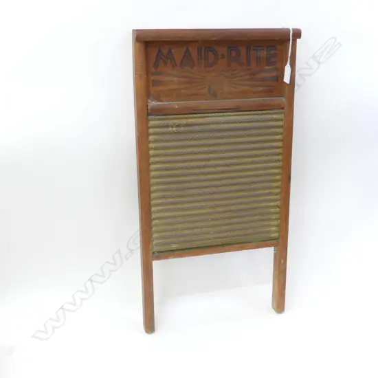 COLUMBUS WASHBOARD CO. OLD BRASS & WOOD MAID-RITE WASHBOARD 