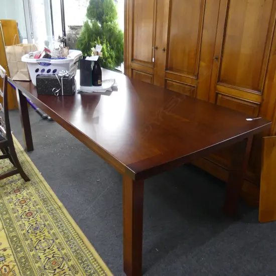 OTAGO FURNITURE CO MAHOGANY STAINED DINING TABLE 1070 X 2200 X 780 MM