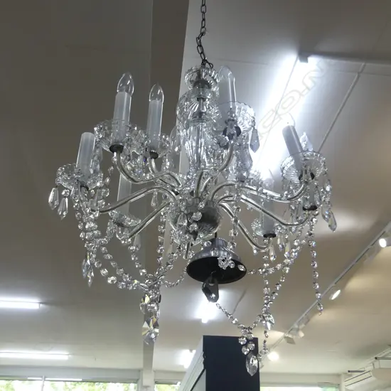 LGE 8 ARM / 12 LIGHT CRYSTAL CHANDELIER 600mm dia