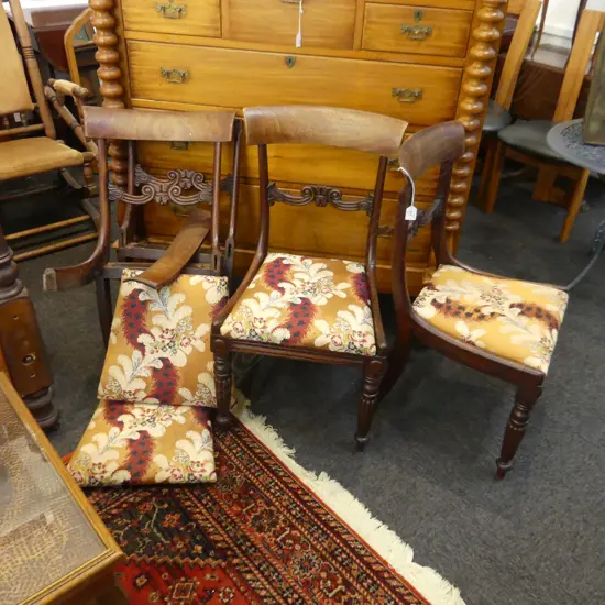 4 REGENCY BLADE BACK CHAIRS w. DROP IN SEATS (2 AF)