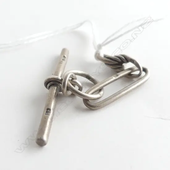 OLD STG SILVER FOB T BAR - HALLMARKED  9.39GMS 