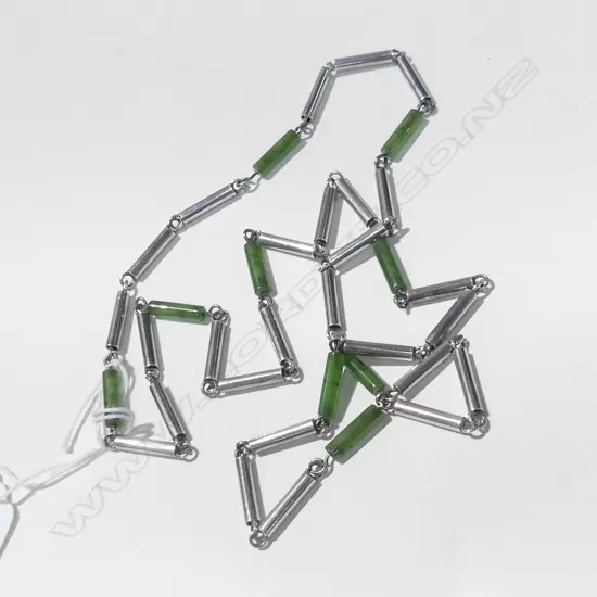 925 SILVER GREENSTONE NECKLACE 78CM LONG