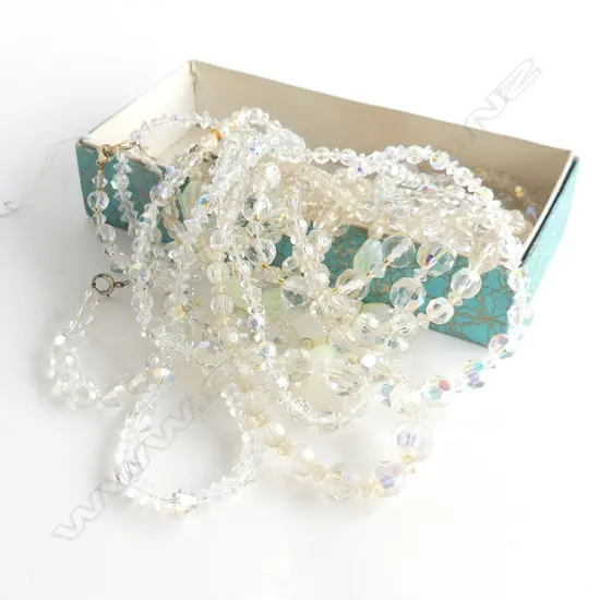 BOX LOT OF VINTAGE CRYSTAL NECKLACES (7)