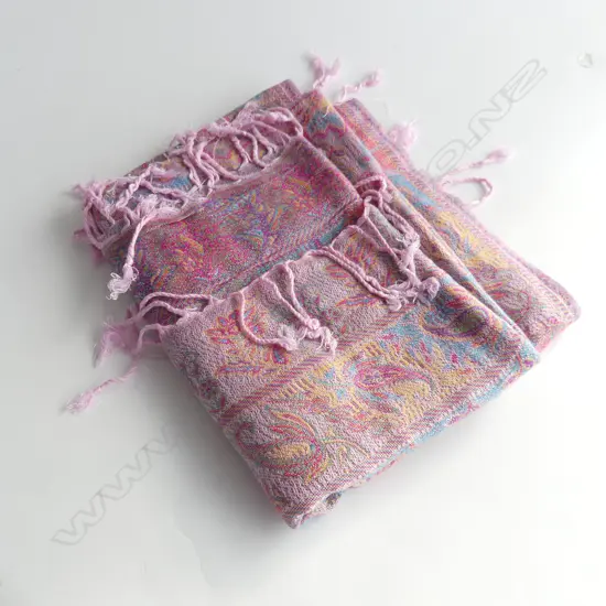 100% CASHMERE PINK PAISLEY PASHMINA