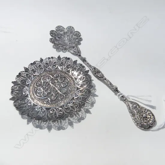 FILIGREE SILVER SPOON + SMALL BASKET 