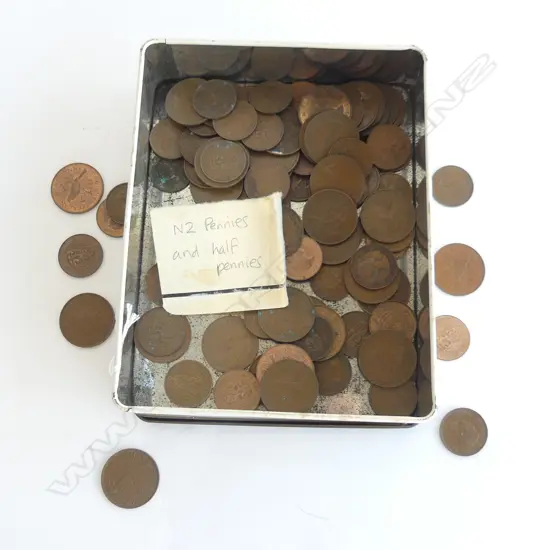 OLD TIN NZ PENNIES & HALF PENNIES 