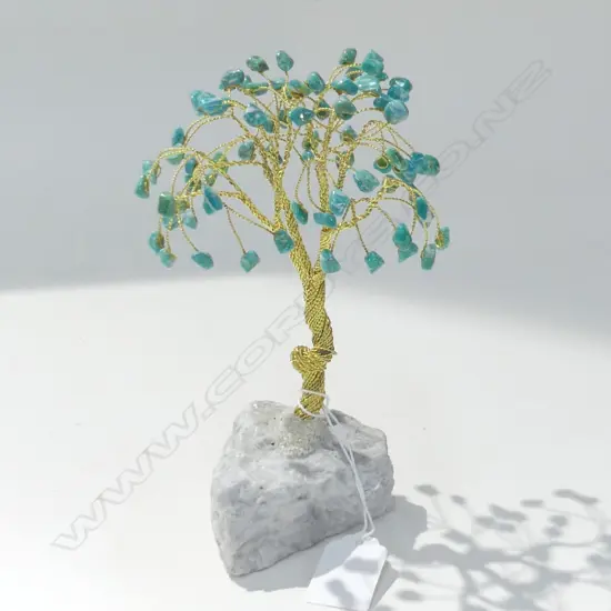 ORIENTAL JADE TREE ON MARBLE BASE  H. 190MM