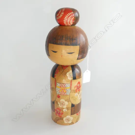 LARGE MID CENTURY JAPANESE DOLL H290MM