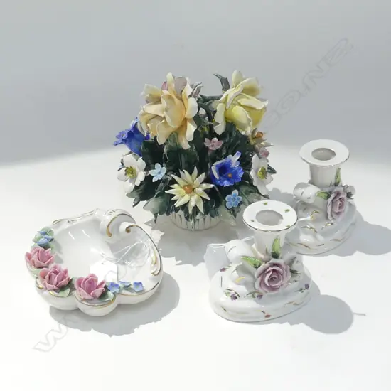 CAPODIMONTE PORCELAIN FLOWER POSY (H180MM) + 2 GERMAN PORCLAIN CANDLE HOLDERS (H90MM) & DISH (L140MM) W APPLIED FLOWERS
