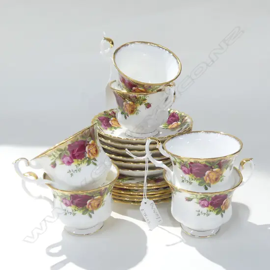 6 ROYAL ALBERT OCR TRIOS