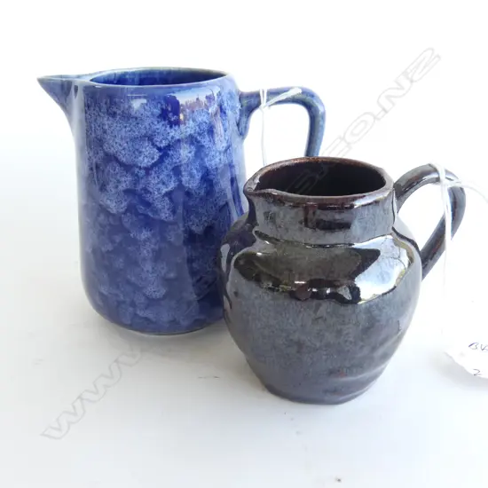 2 EARLY NZ POTTERY SMALL JUGS: LUKE ADAMS (BROWN) & TEMUKA (BLUE)