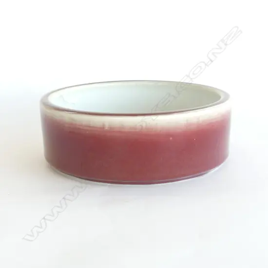 ORIENTAL POTTERY RED GLAZED BOWL - DIA 208MM