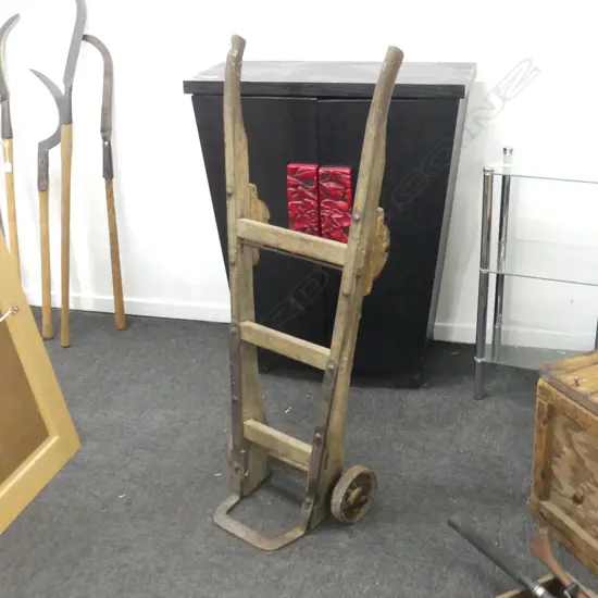 VINTAGE TROLLEY H.1200mm