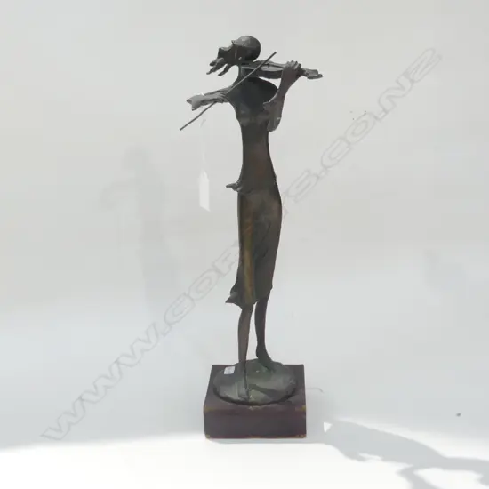 UNSIGNED VIOLINIST BRONZE SCULPTURE (base faulted) H.380mm