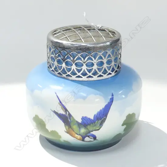 HANDPAINTED ENGLISH ROSE VASE