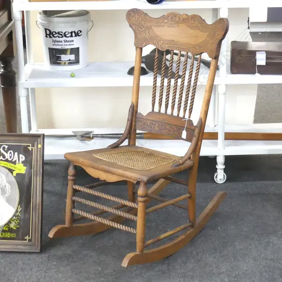 SPINDLE BACK ROCKING CHAIR