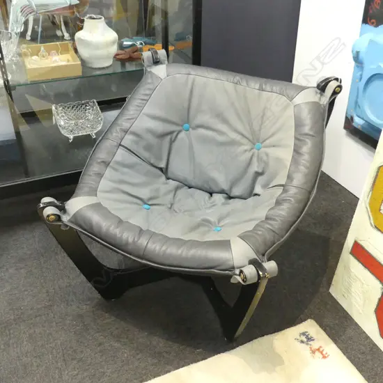 70s STYLE LUNA CHAIR