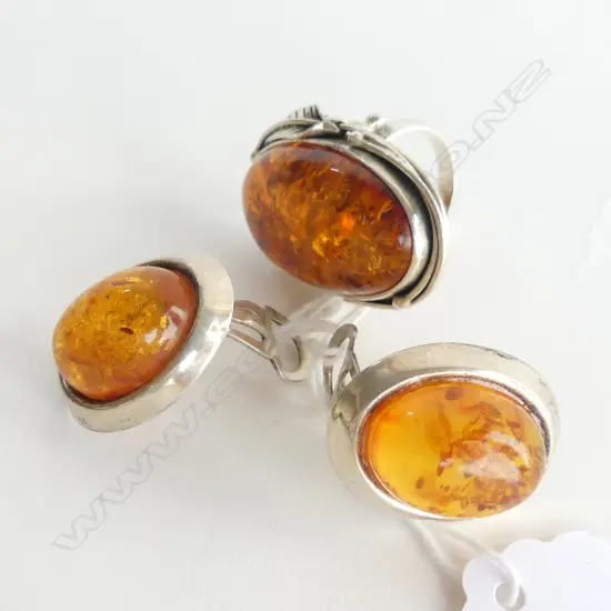 925 & AMBER RING SIZE R & PR EARRINGS
