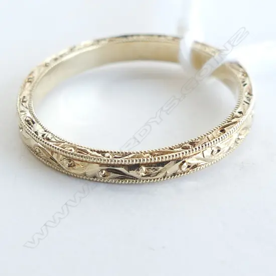 9CT GOLD WEDDING BAND, SIZE N,  2.1GMS