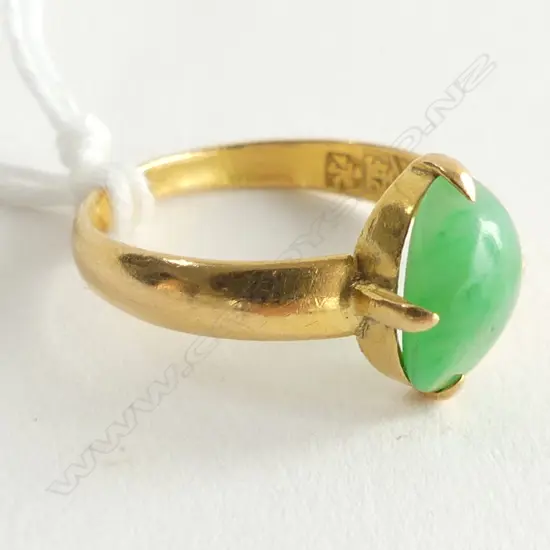 22 CT (tested) JADEITE RING 2.8 GRAMS  SIZE J