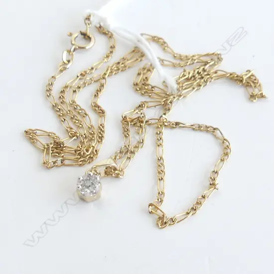 9CT GOLD & DIAMOND CLUSTER PENDANT ON 14CT GOLD FILLED CHAIN