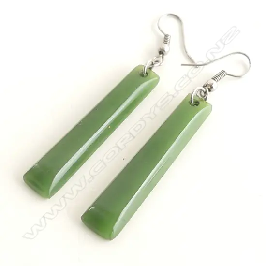 PR LONG GREENSTONE DROP EARRINGS 