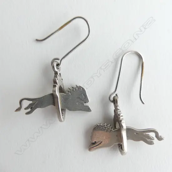 STG SILVER KAREN WALKER LION JUMPING THROUGH HOOP EARRINGS