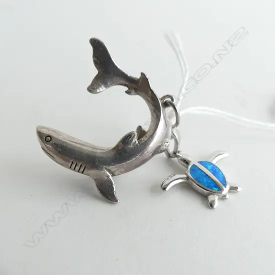 TWO STG SILVER ANIMAL PENDANTS TURTLE AND SHARK 15.7grams