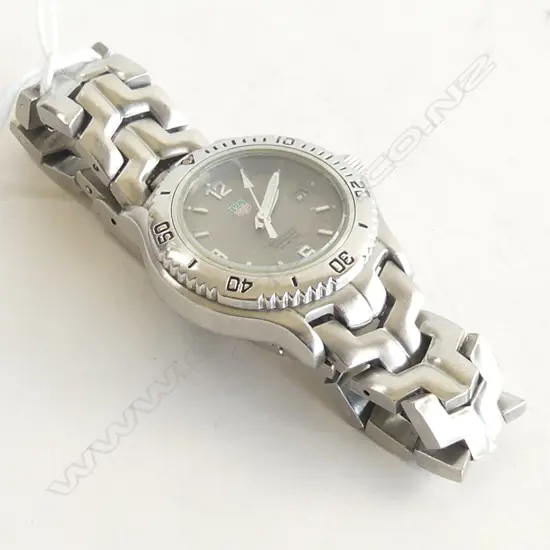 LADIES TAG HAUER  (COPY)  WRIST WATCH, WORKING