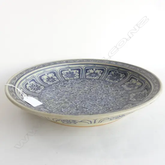 LGE ORIENTAL B/W PLATE 310mm dia