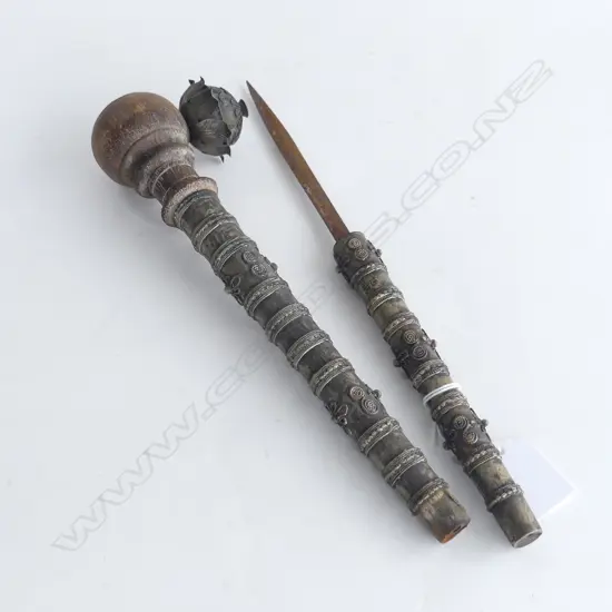 OLD OPIUM PIPE WITH DECORATIVE METAL SHEATH L.400mm & HIDDEN KNIFE L.