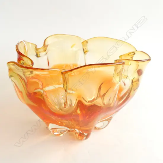 ORANGE ART GLASS BOWL 230mm dia