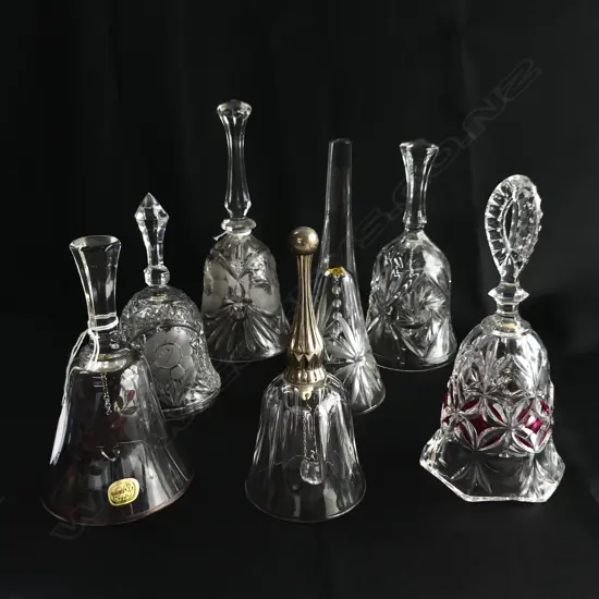 COLLECTION OF 7 CRYSTAL BELLS H200MM TALLESTT 