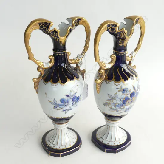 PR ROYAL DUX GILT VASES  H280MM