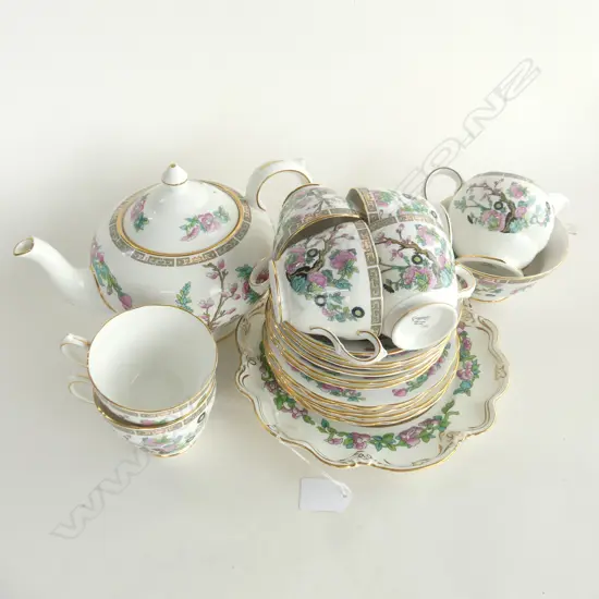 GROSVENOR 'INDIAN TREE' 22 PC TEASET; TEAPOT, 6 TRIOS, MILK JUG, SUGAR BOWL & CAKE PLATE 