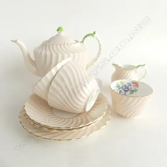 AYNSLEY TEA FOR 2 TEASET; TEAPOT, JUG & BOWL, 2 CUPS & SAUCERS, 1 PLATE