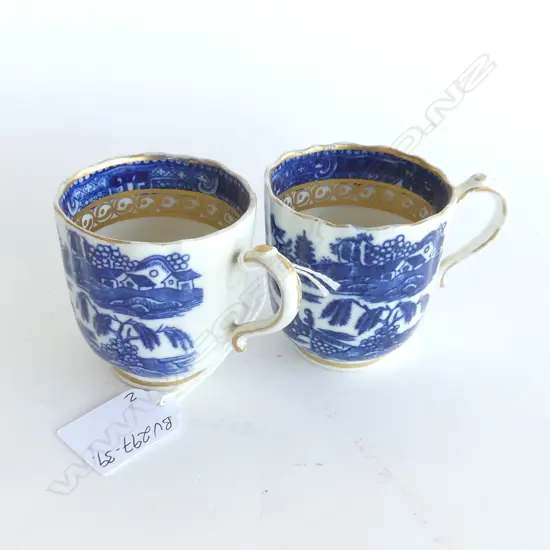 PR GEO III BLUE & WHITE WILLOW PATTERN CUPS W GILT 'S' MARK