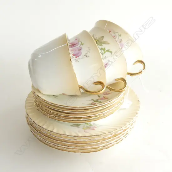 PART  DOULTON BURSLEM TEASET 4CUPS 5 SAUCERS 6 PLATES