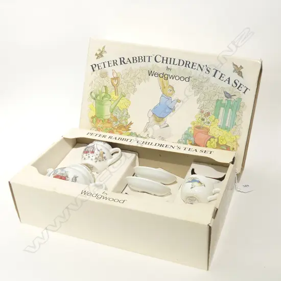WEDGWOOD PETER RABBIT CHILDREN'S TEA SET, C 1980. IN ORIGINAL BOX