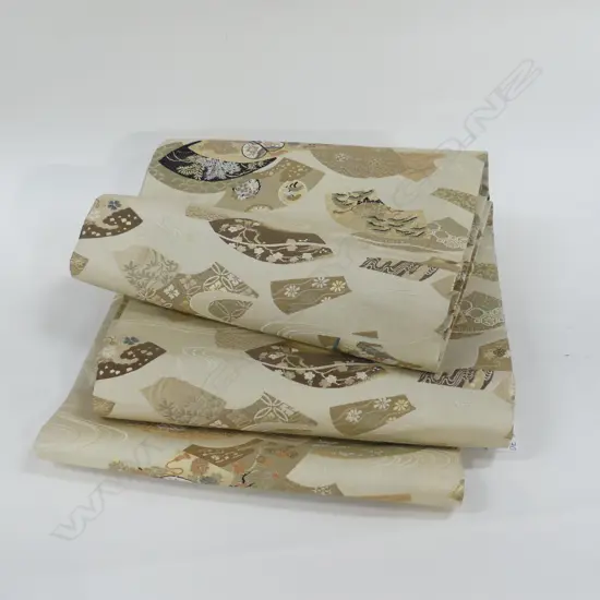 TRADITIONAL JAPANESE SILK WOVEN OBI SASH - FAN PATTERN