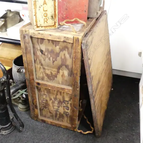 LARGE WOODEN CRATE - 'C.P.O (CENTRAL POST OFFICE) WITH CARE' 820x820x460mm