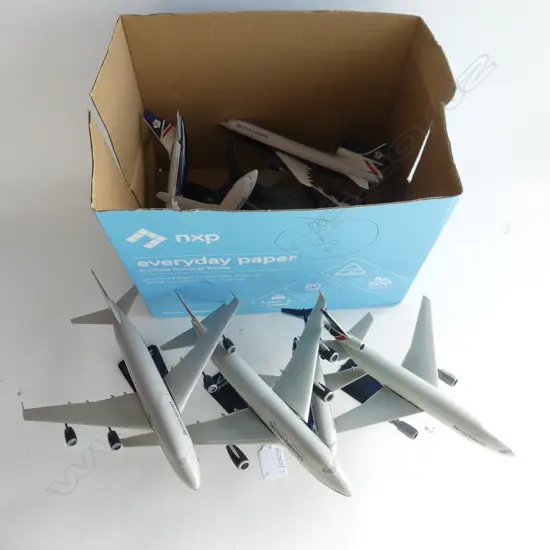9 BRITISH AIRWAYS PLANE MODELS