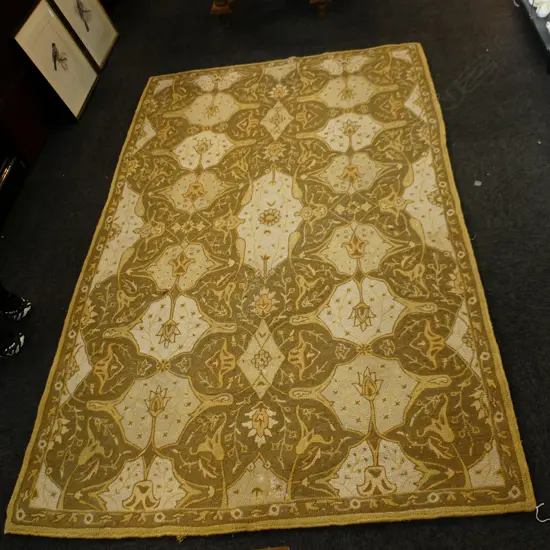 LGE MACHINE WOVEN RUG (showing wear) 2350x1470mm