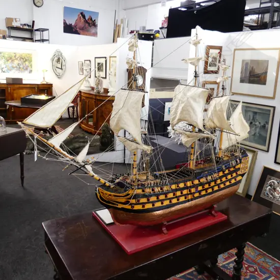 MODEL SHIP 'HMS VICTORY' L.1400 H.1000mm