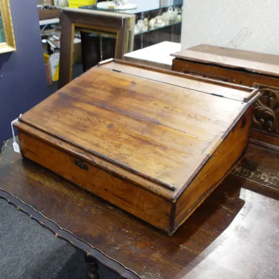ANTIQUE SCHOOL DESK W.640mm