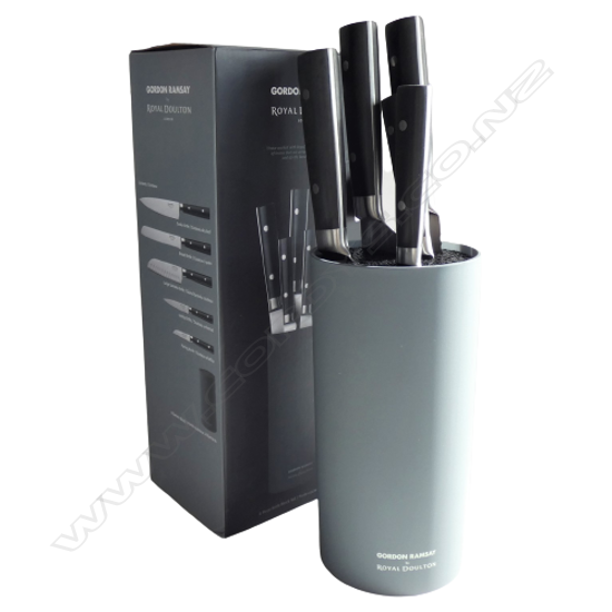 ROYAL DOULTON GORDON RAMSAY 5 KNIFE SET IN BLOCK as new original box