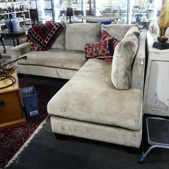 CONTEMPORARY 2 PCE CORNER COUCH UNIT DARK GOLDEN TONE 2230x1090mm