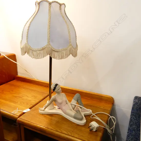 MARBLE ART NZ RESIN BALLERINA LAMP H.540mm repairs
