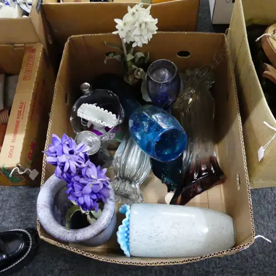 BOX LOT ASST. ART GLASS ETC