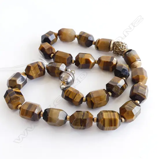 ORIENTAL STYLE FACETED TIGER EYE BEAD NECKLACE